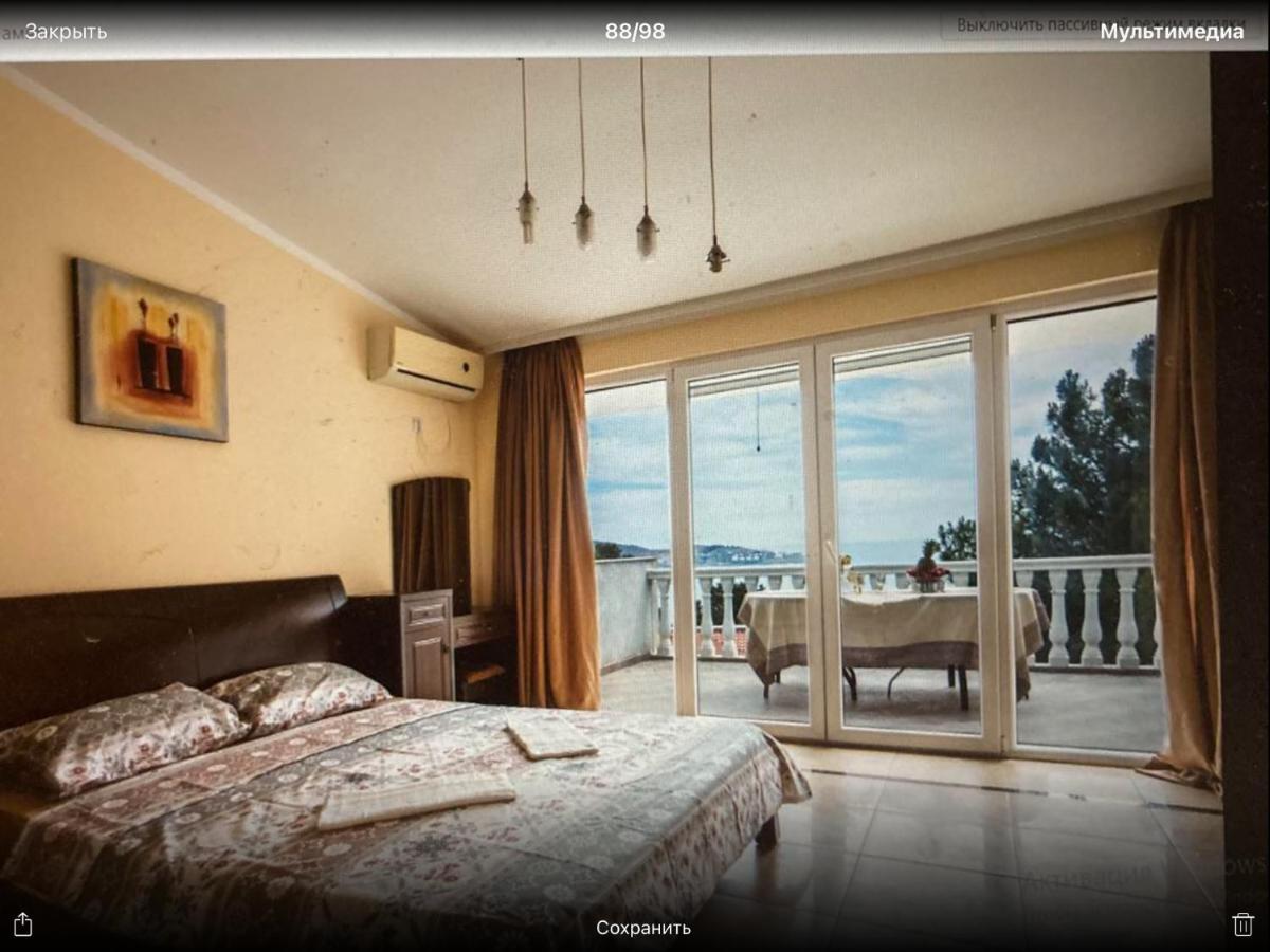 Империя Apartment Бар Екстериор снимка