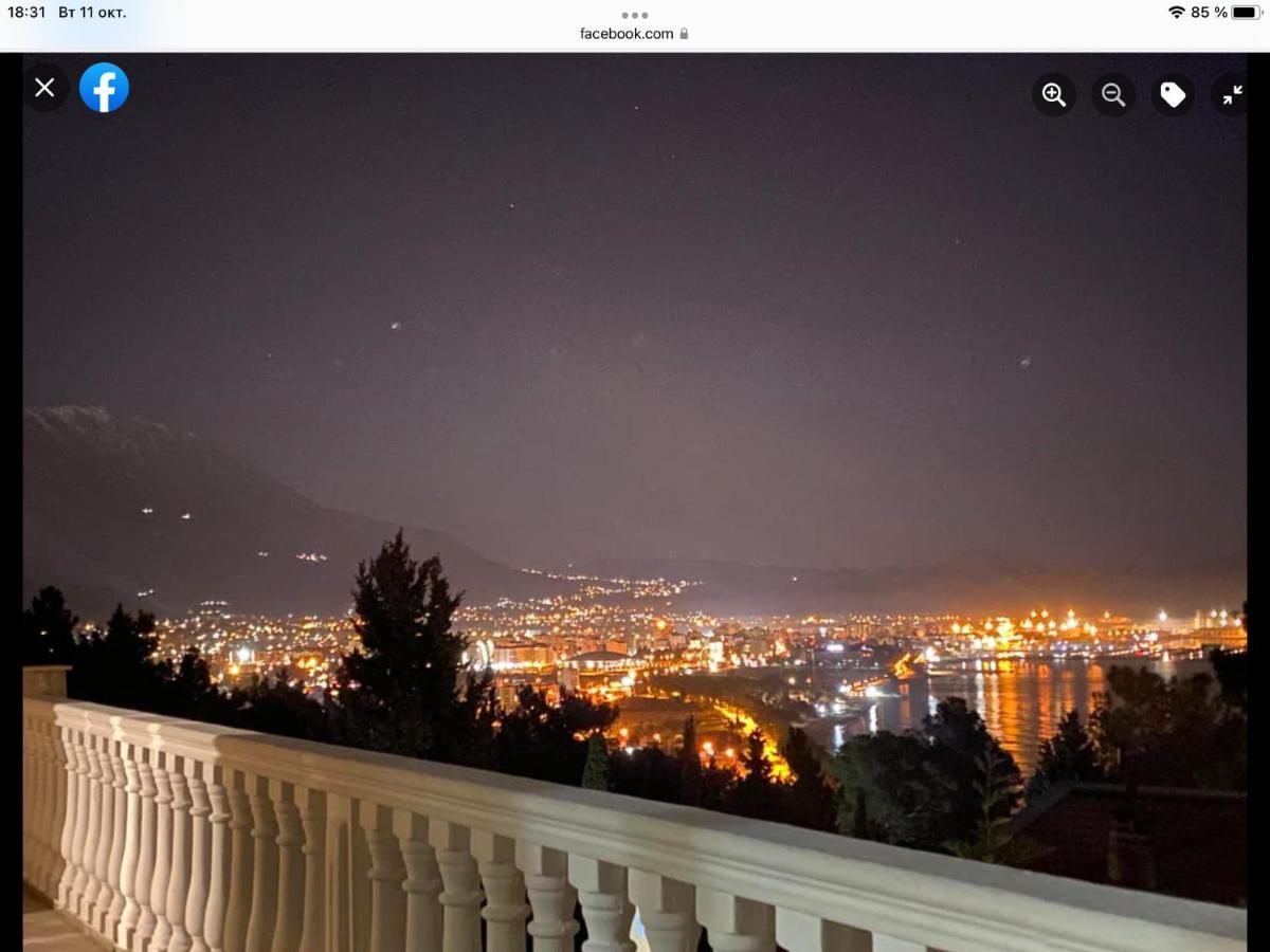 Империя Apartment Бар Екстериор снимка